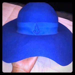 Wool hat never been worn